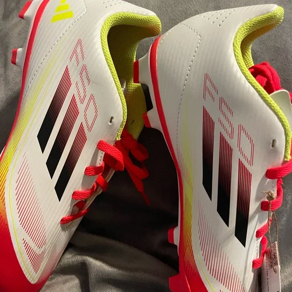 Adidas Kids Sneakers - Red, White, and Black - Picture 5 of 6